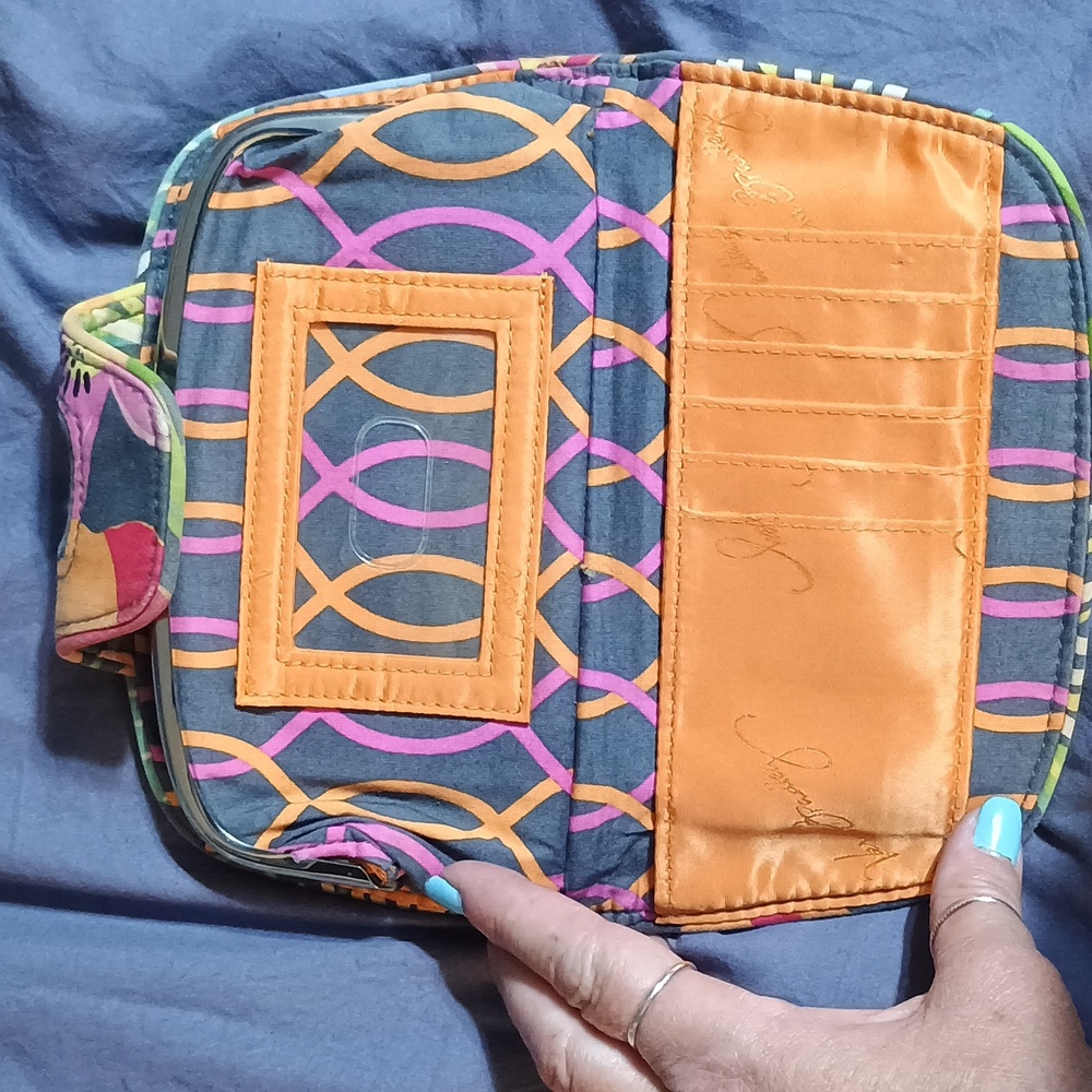 Vera Bradley Floral Patterned Backpack and Wallet Set. - Picture 8 of 9